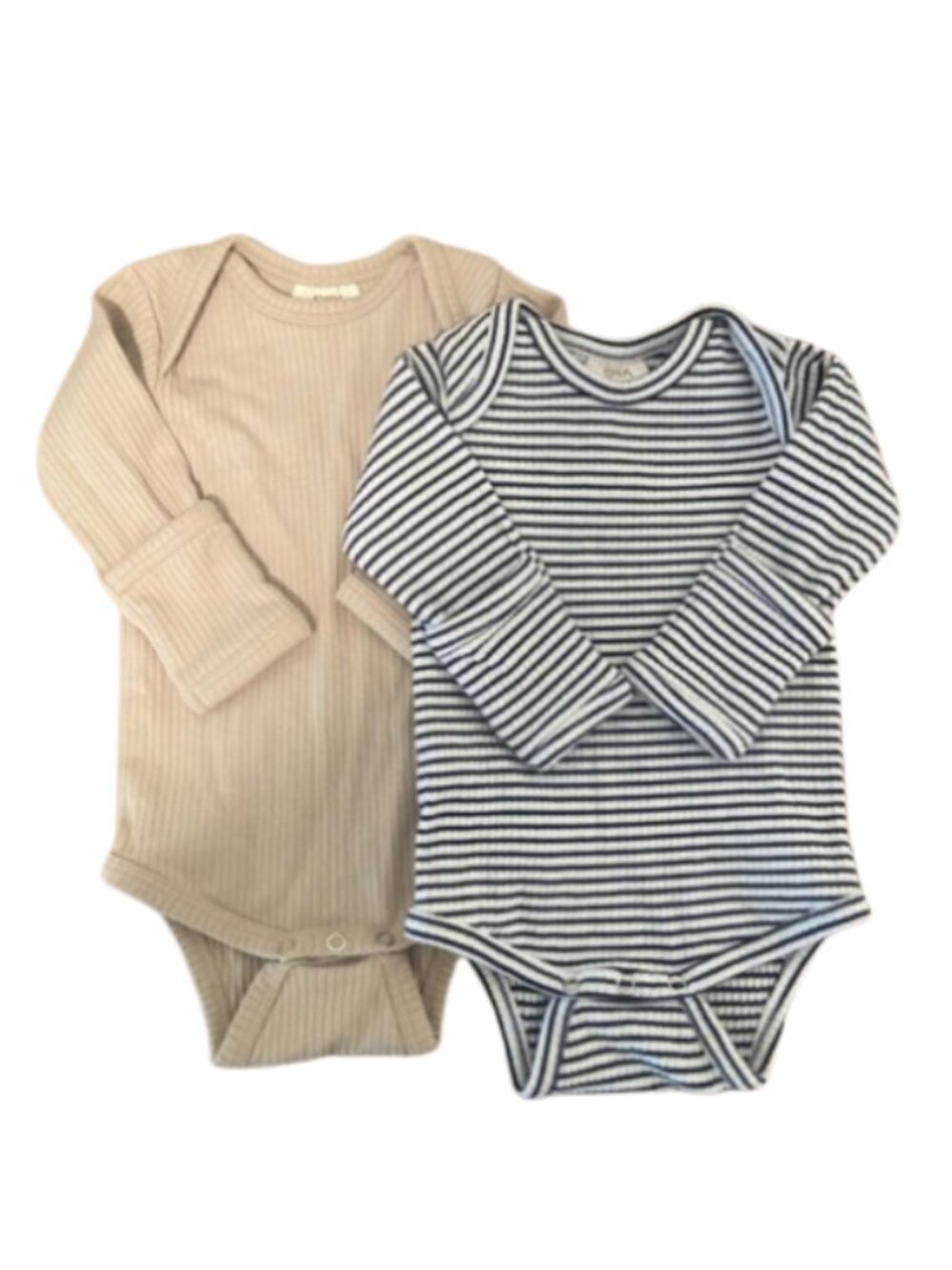 SIIX organic cotton LIKE NEW neutral long sleeve baby 3-6 mo bodysuits